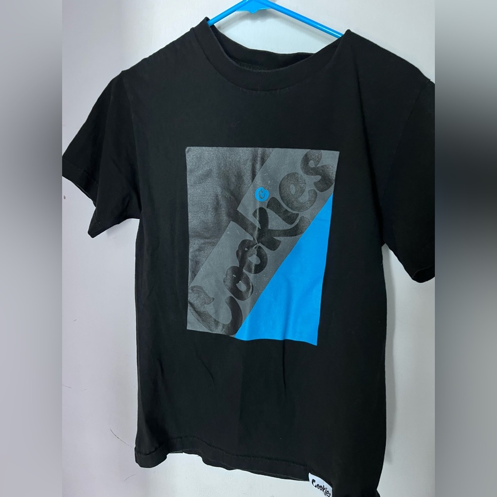 Cookies brand shirt size small